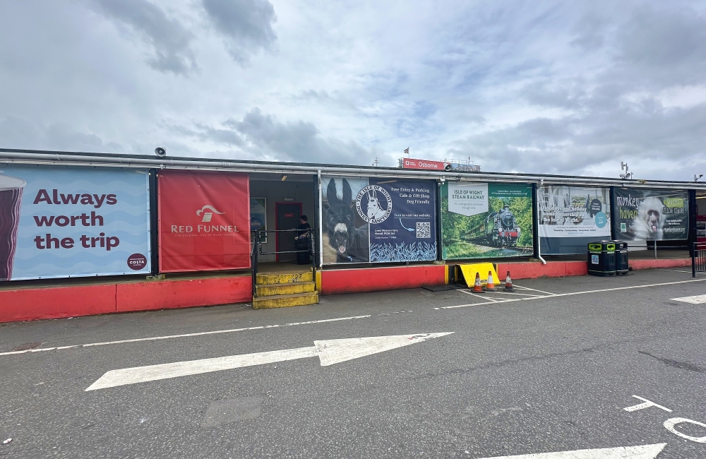 Large Terminal Banners