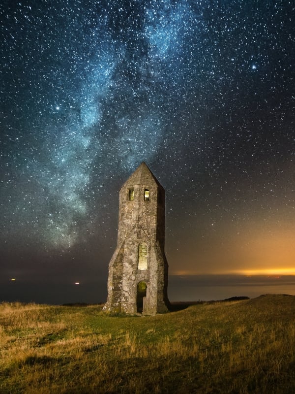 the pepper pot under starry skies